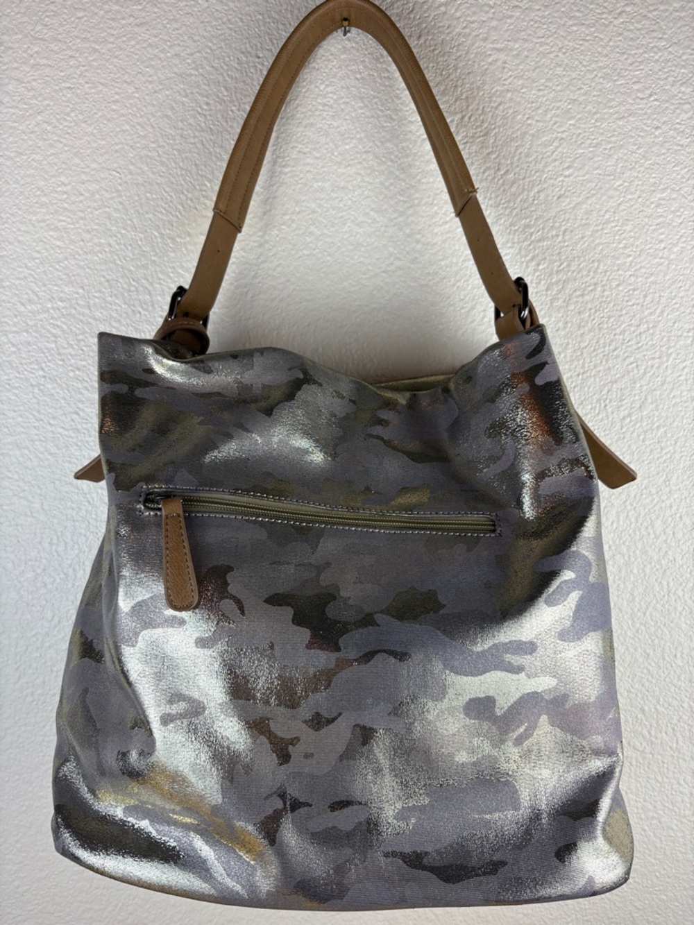 Clutch Metallic Gold Silver Camo Shoulder Bag Like New